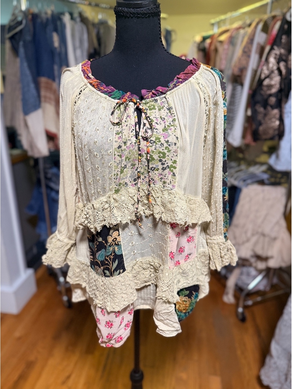 YOUNG THREADS Sheer Lace Tie-Neck Peasant Top Natural NWT M